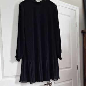 H&M Black Knee Length A Line Loose Fit Cocktail Dress Small. Easily Fits Medium
